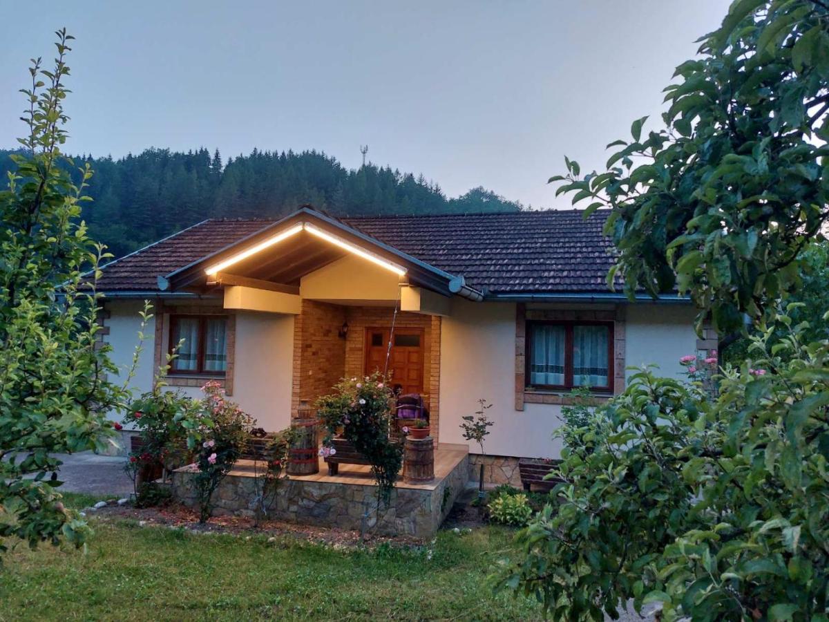 Apartment "Mira" Foca Zewnętrze zdjęcie